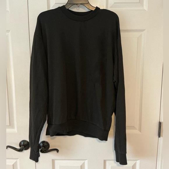 SKIMS Terry Classic Crewneck SweatshirtWashed ObsidianSize M